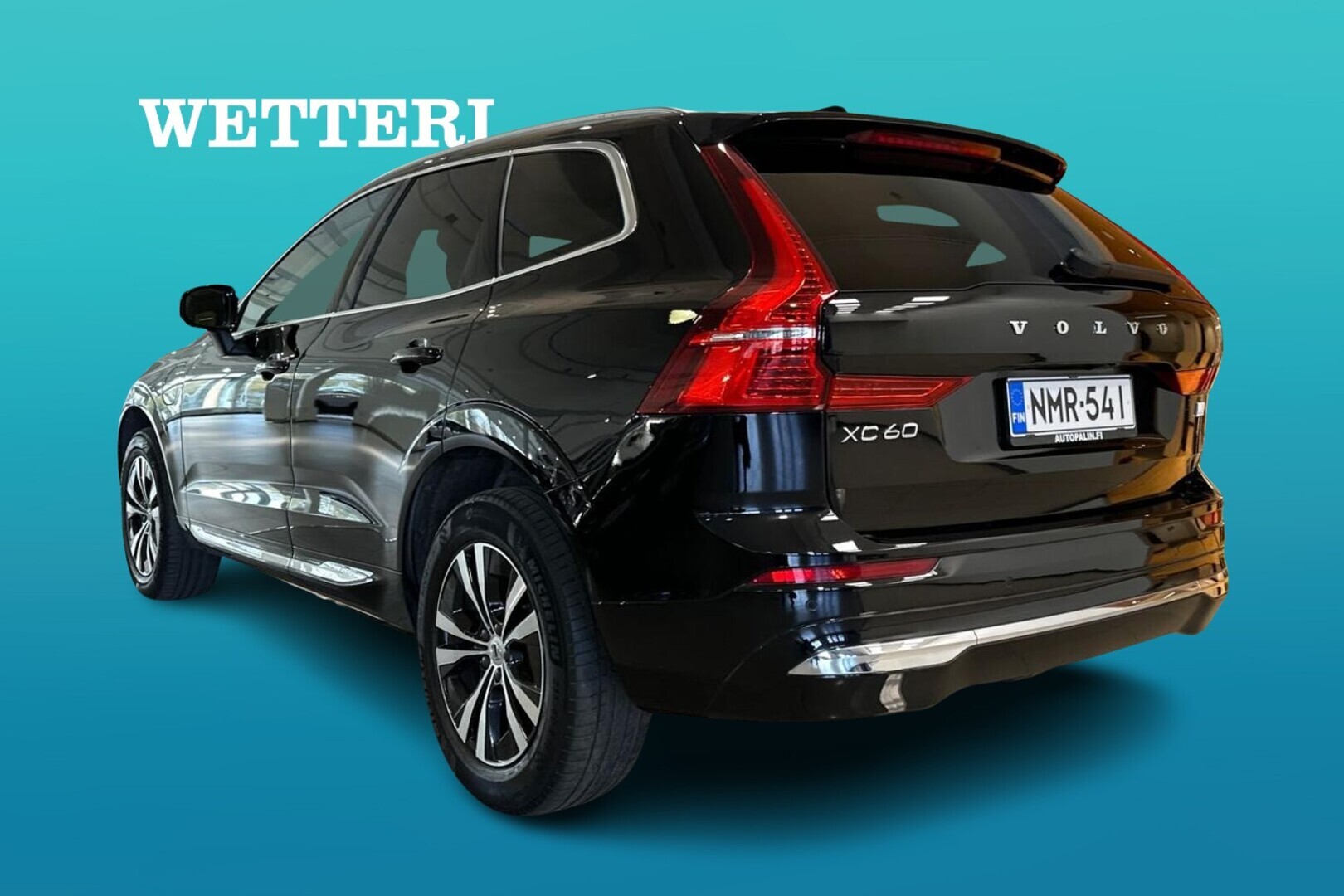 VOLVO XC60 2022