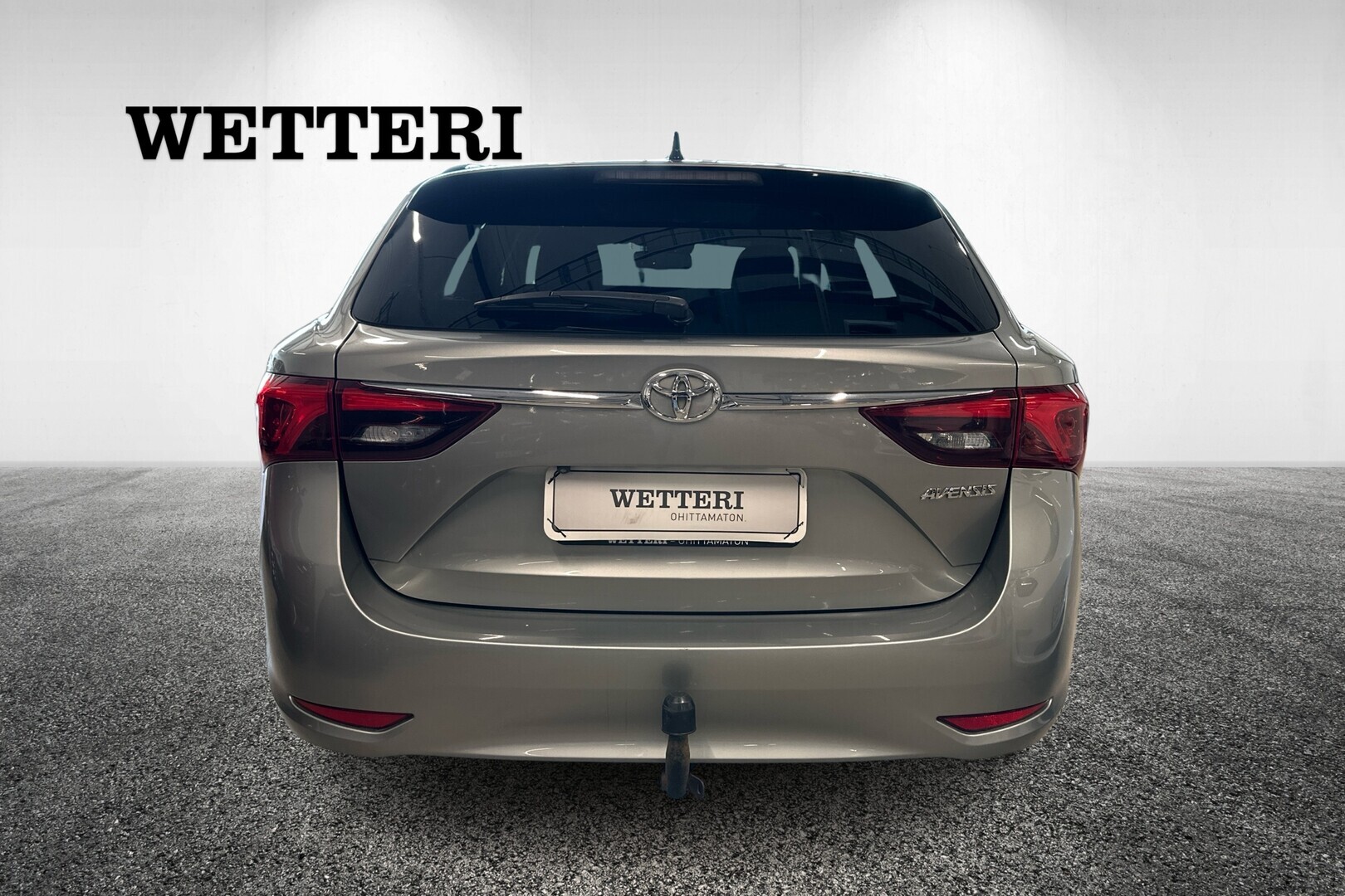 TOYOTA Avensis 2017