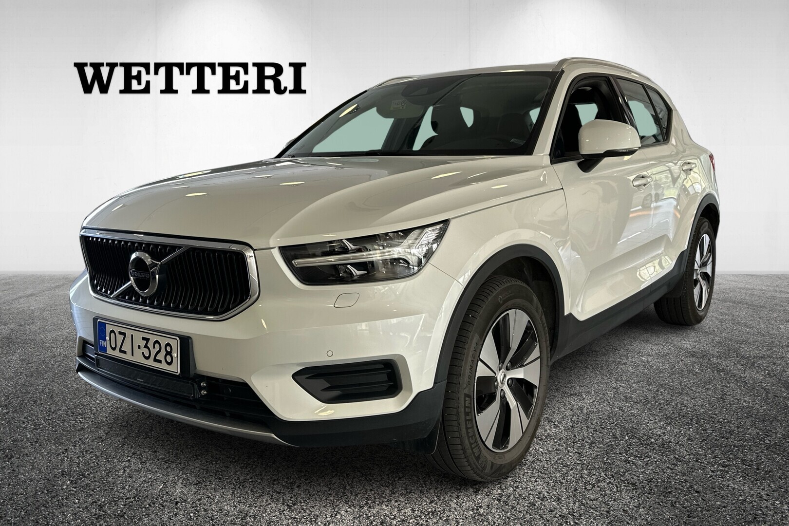 VOLVO XC40 2022