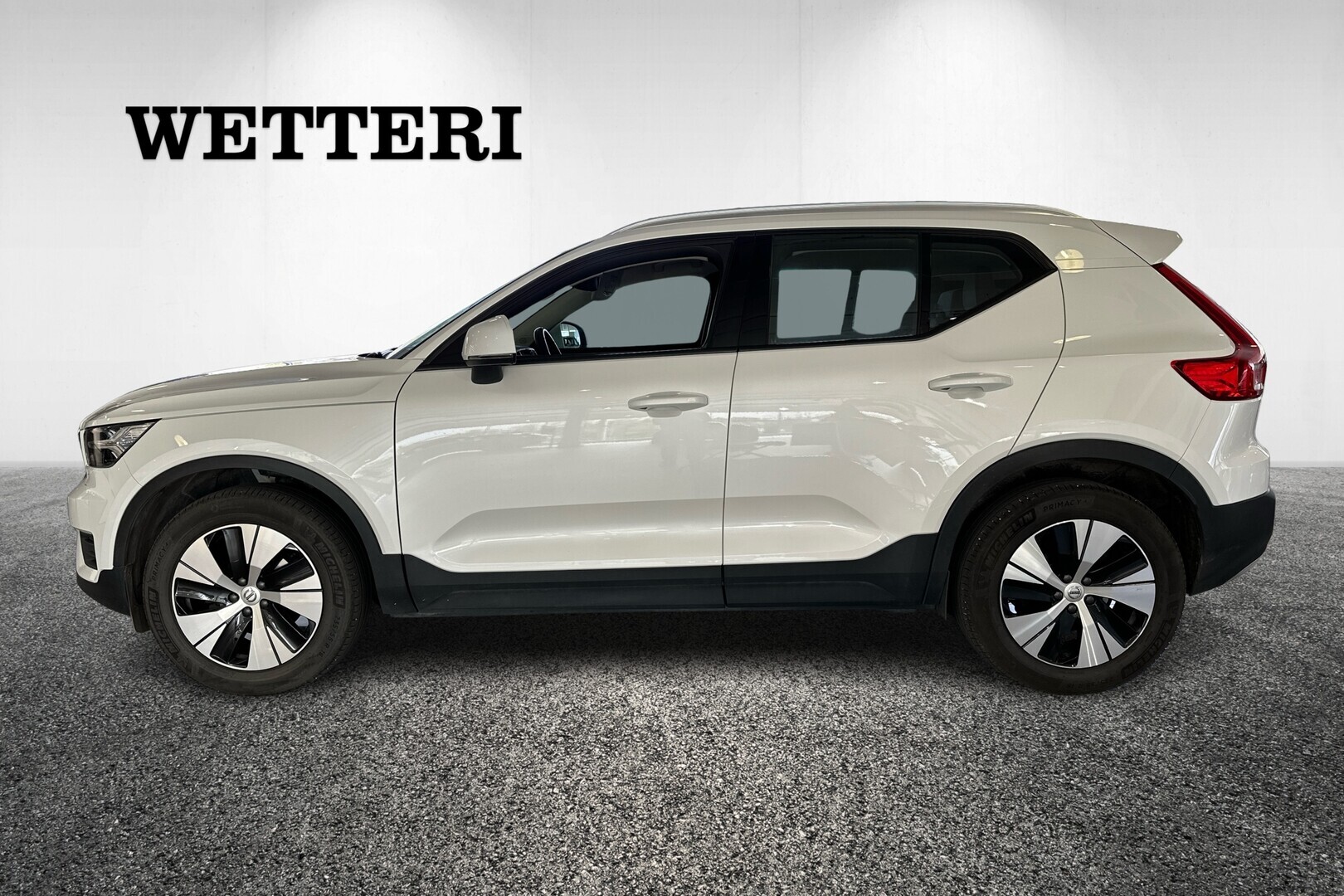 VOLVO XC40 2022