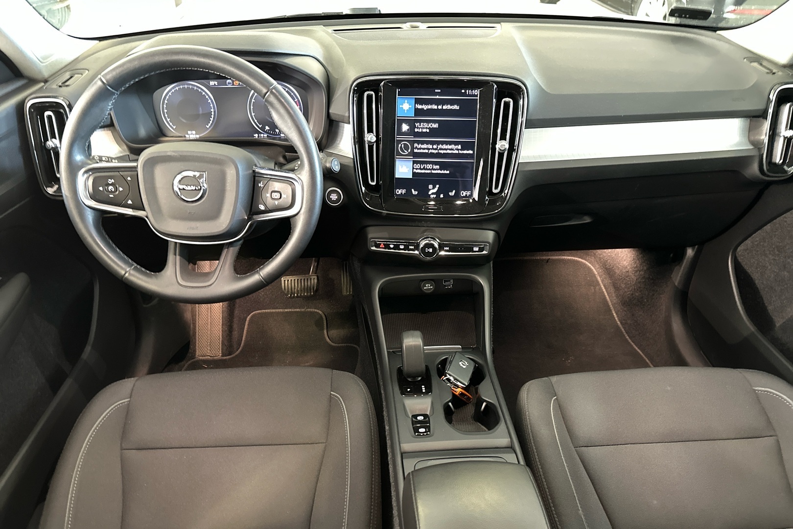 VOLVO XC40 2022