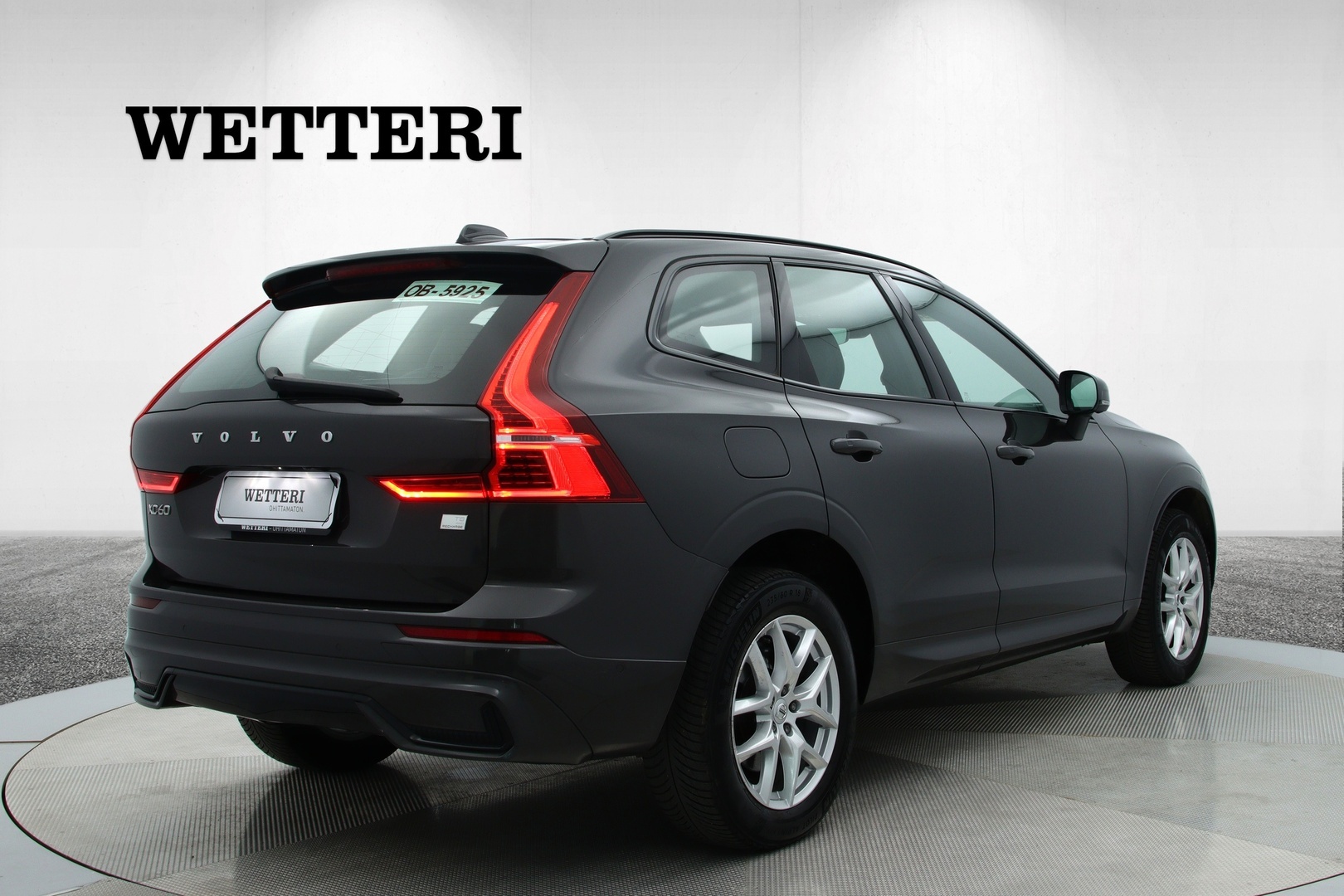 VOLVO XC60 2022