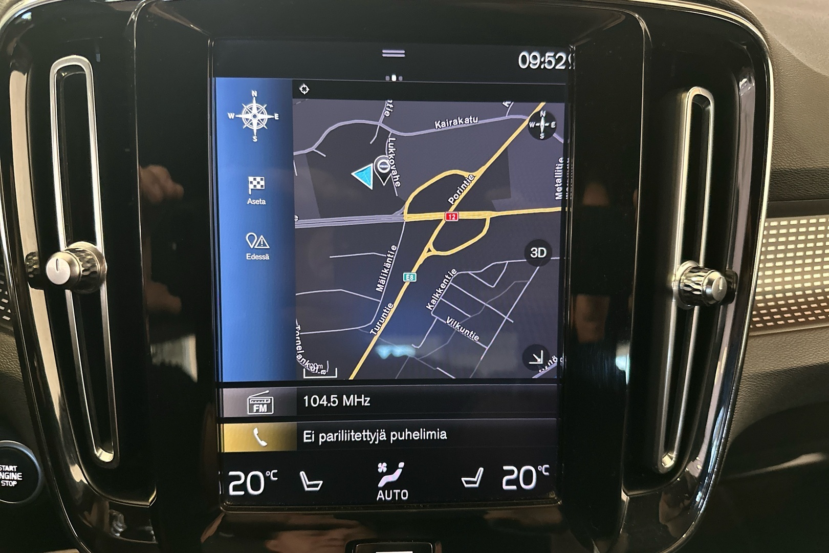 VOLVO XC40 2018