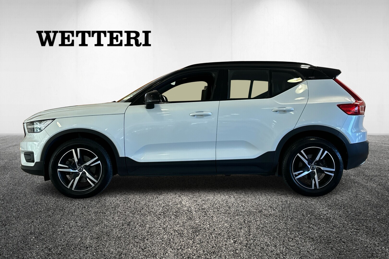 VOLVO XC40 2018