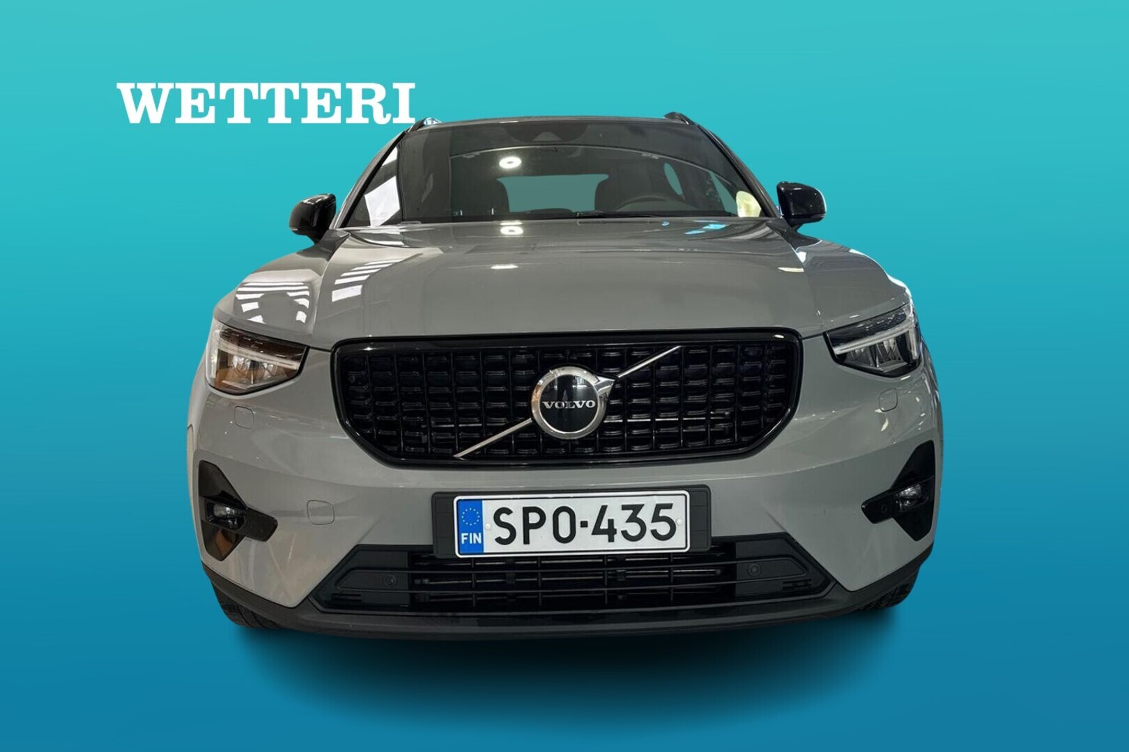 VOLVO XC40 2023