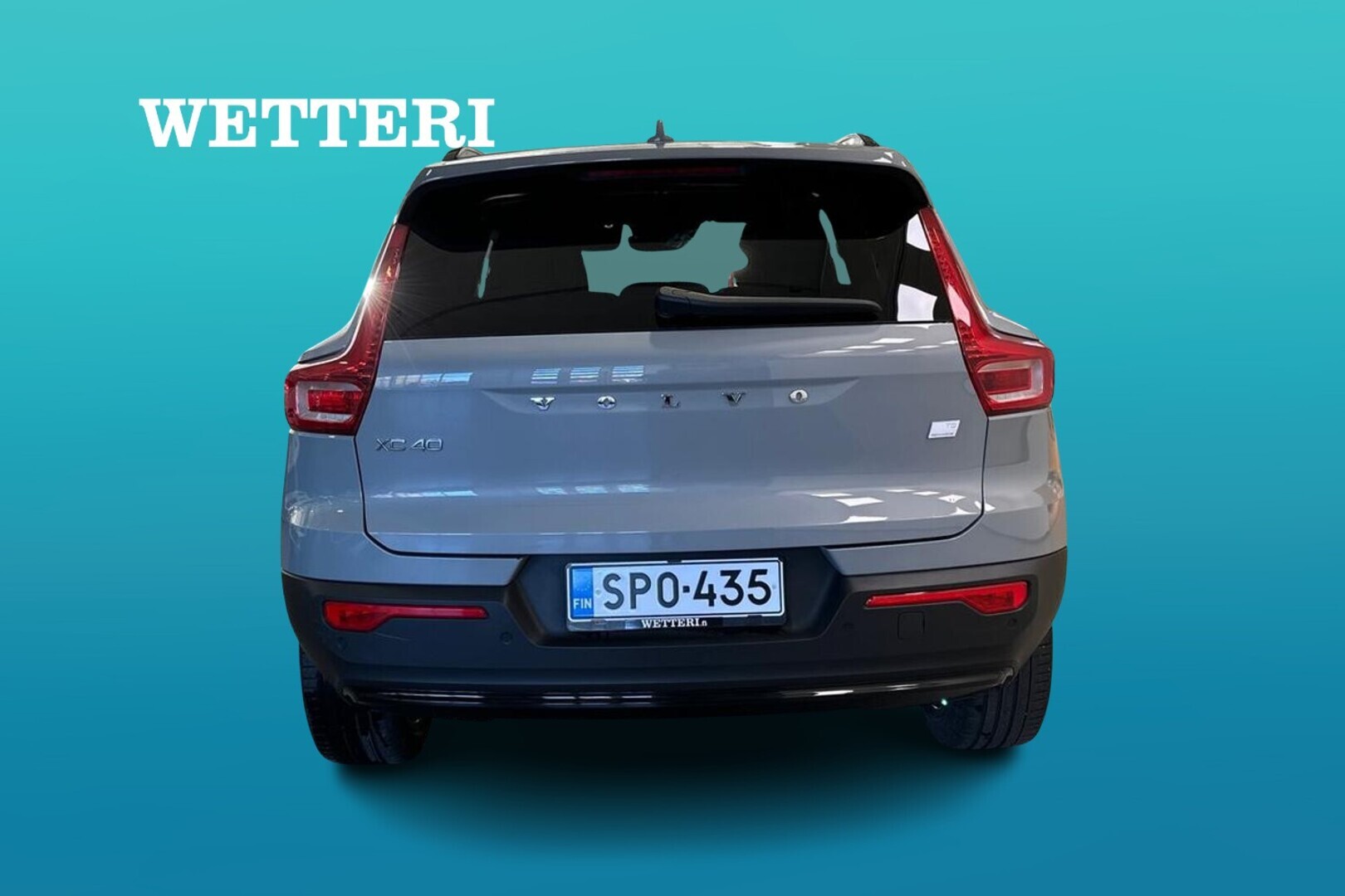 VOLVO XC40 2023