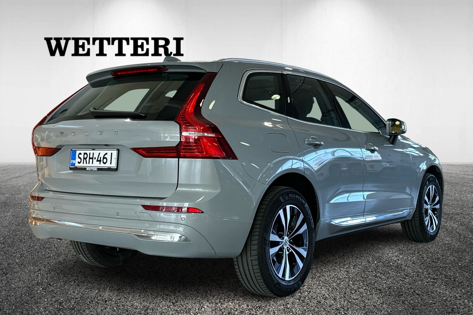 VOLVO XC60 2025