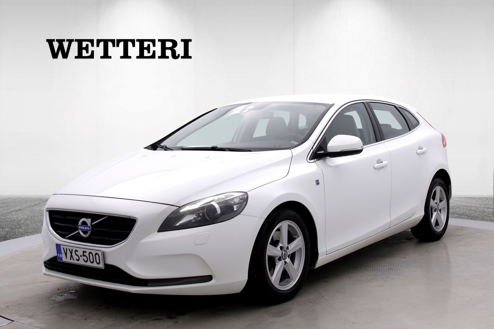VOLVO V40 2014