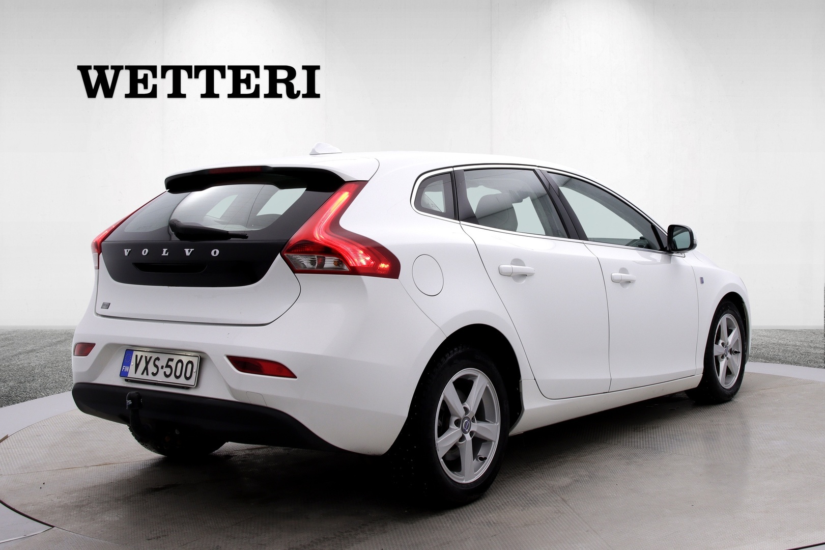 VOLVO V40 2014
