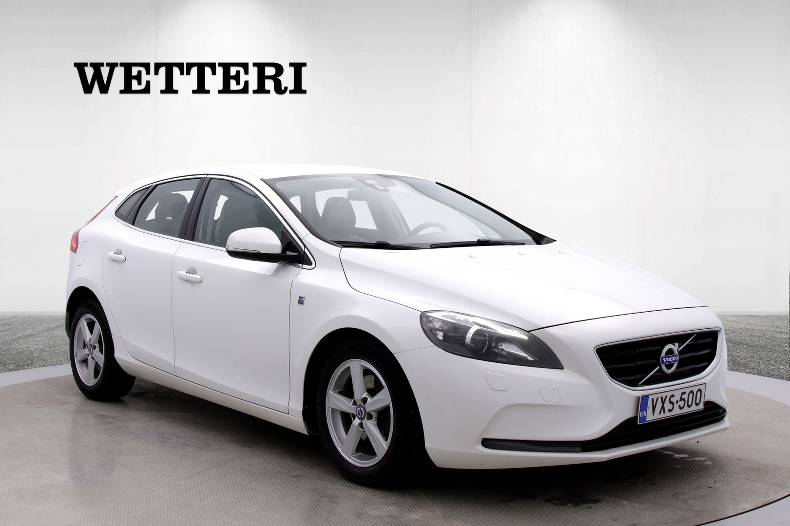 VOLVO V40 2014