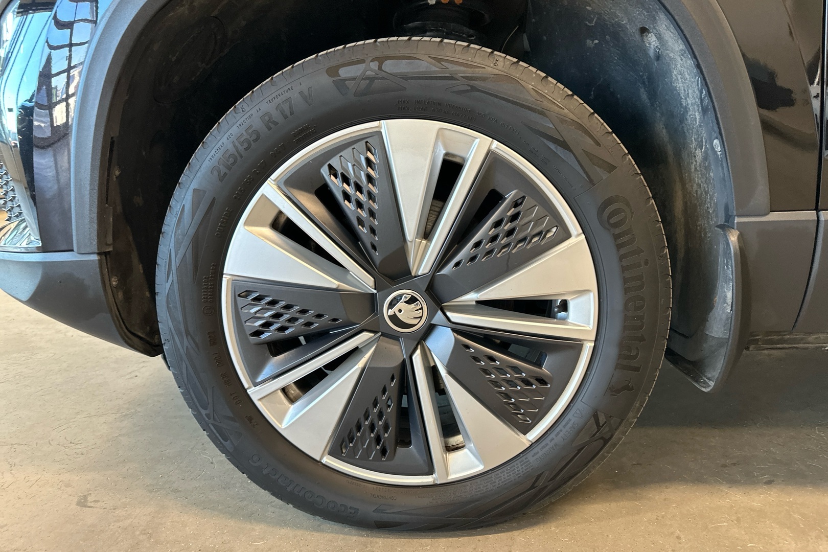 SKODA Karoq 23