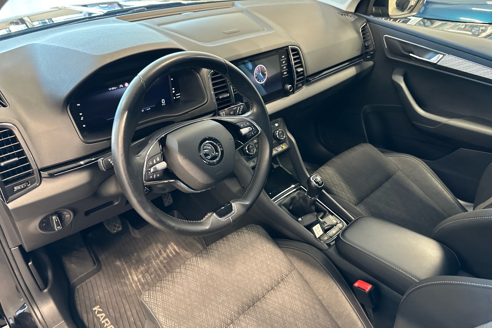 SKODA Karoq 6
