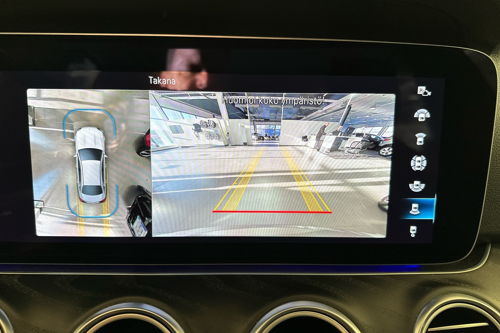 MERCEDES-BENZ E 2023