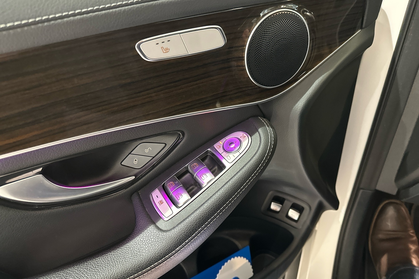 MERCEDES-BENZ GLC 2020