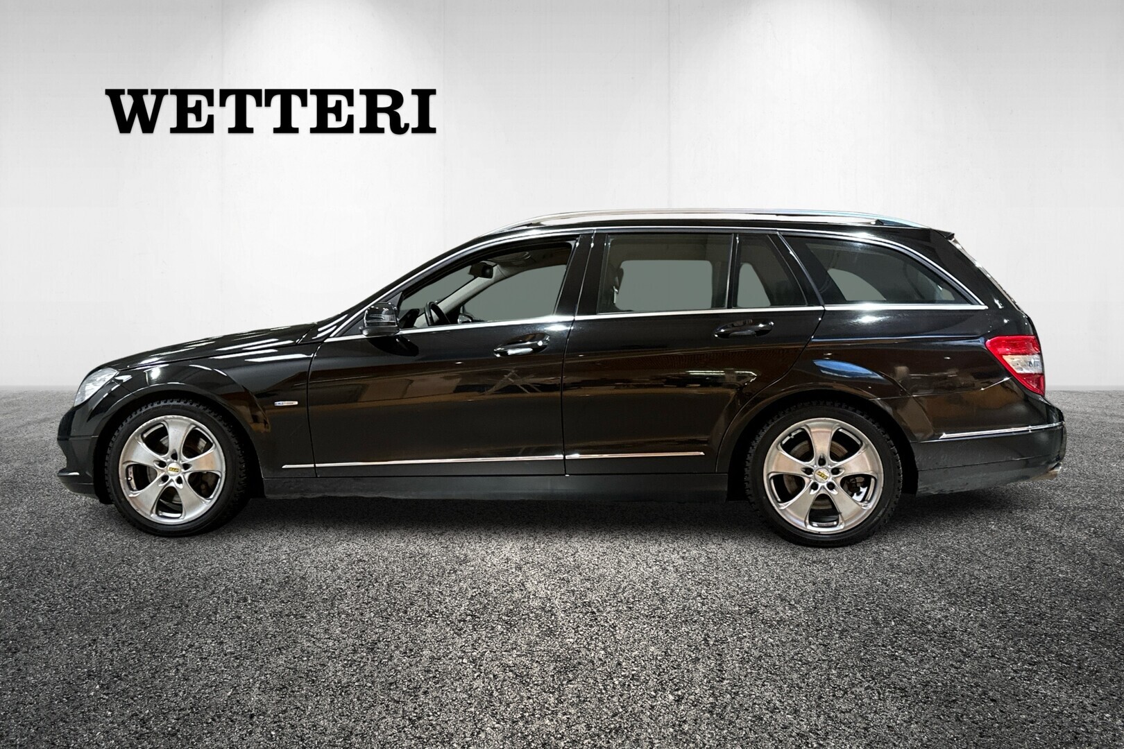 MERCEDES-BENZ C 2011