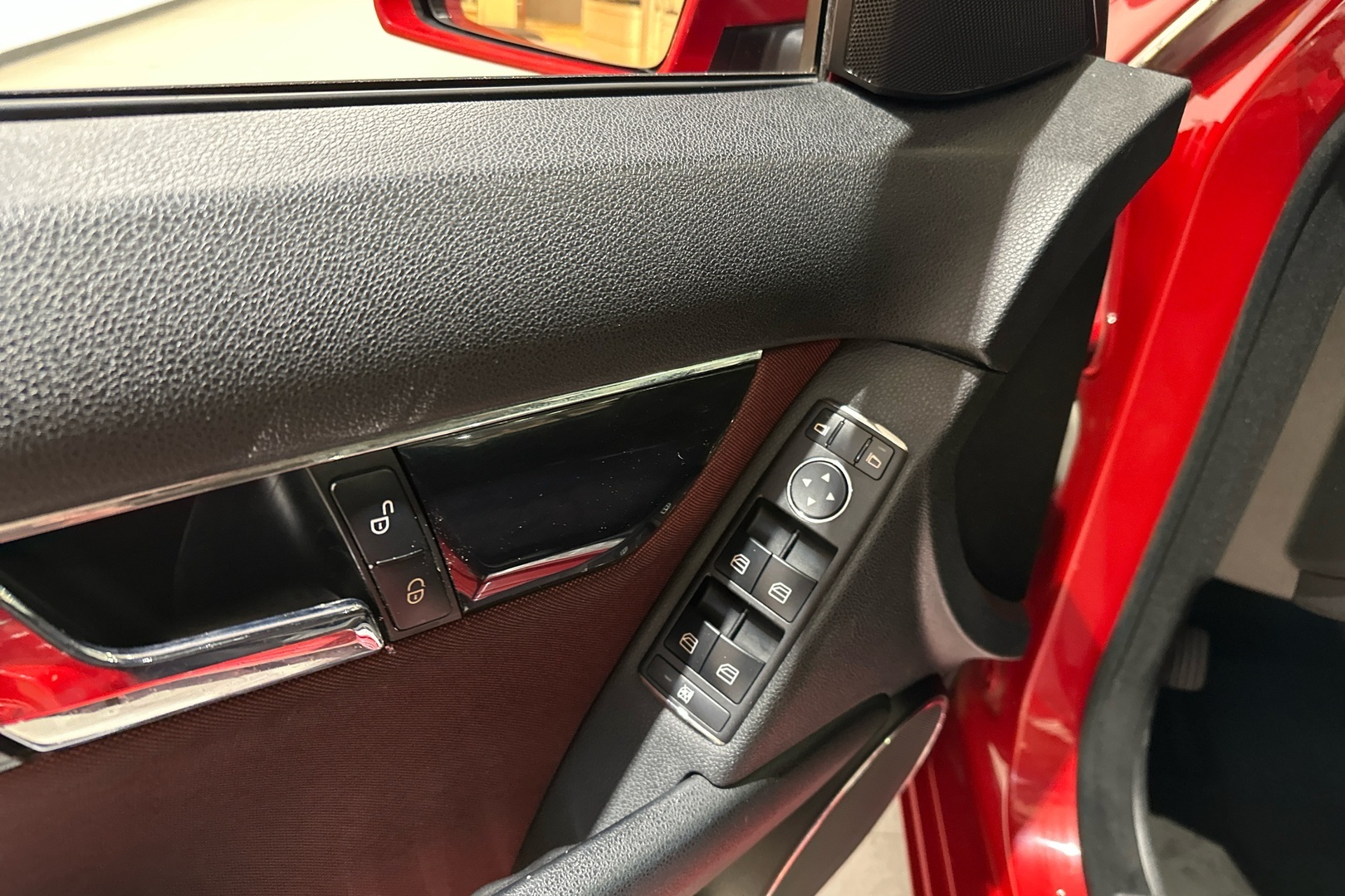 MERCEDES-BENZ C 2008