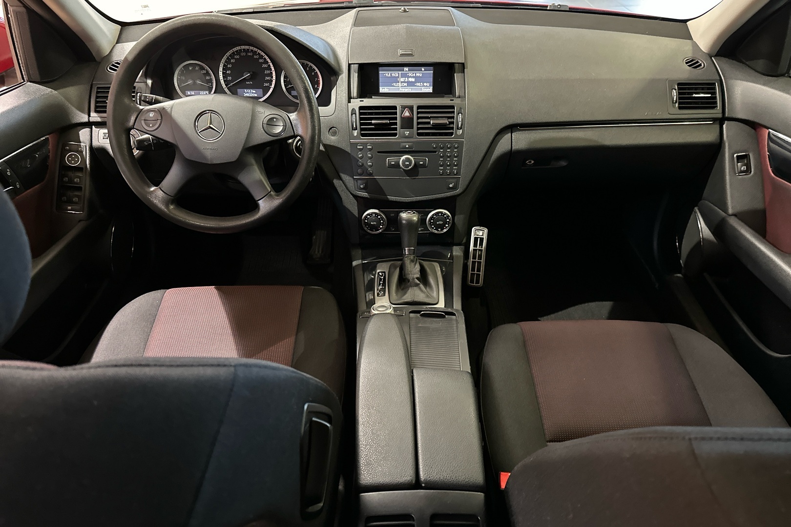 MERCEDES-BENZ C 2008