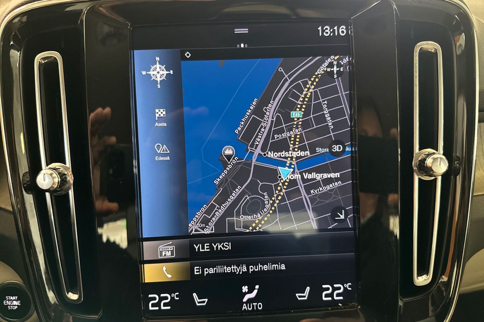 VOLVO XC40 2019