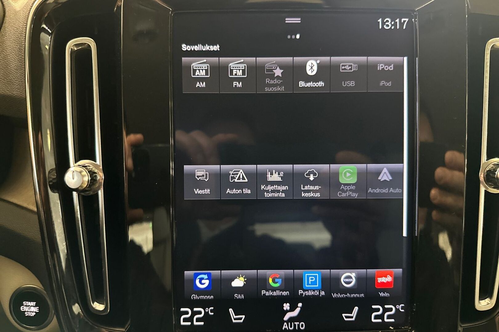 VOLVO XC40 2019