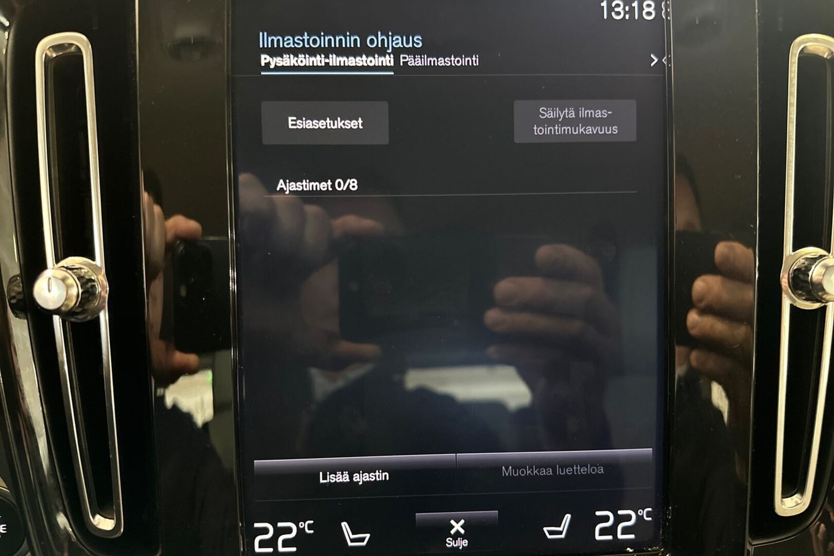 VOLVO XC40 2019