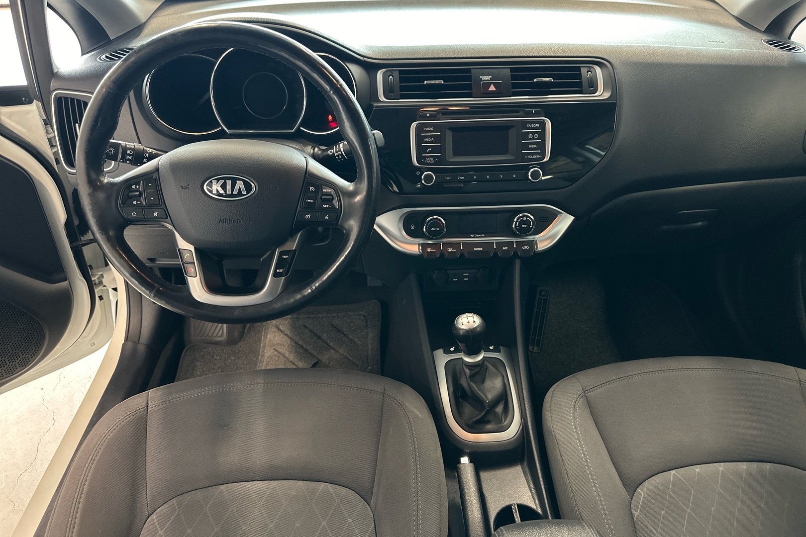 KIA Rio 2015