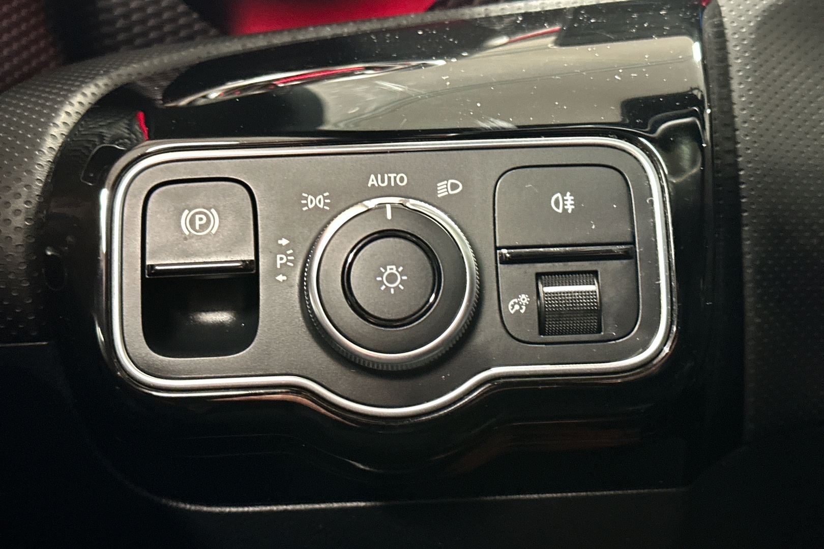 MERCEDES-BENZ CLA 2021