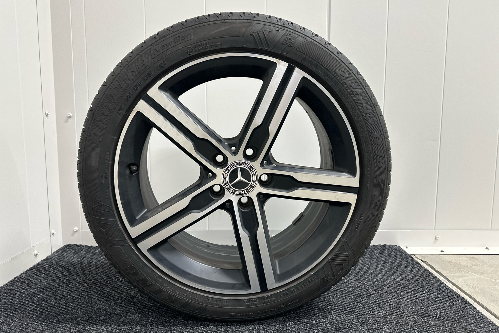 MERCEDES-BENZ CLA 2021