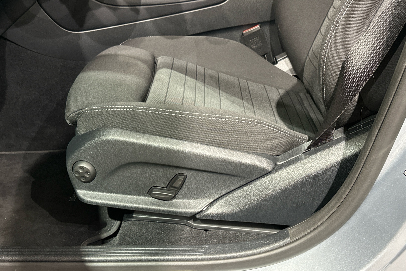 MERCEDES-BENZ GLC 2022