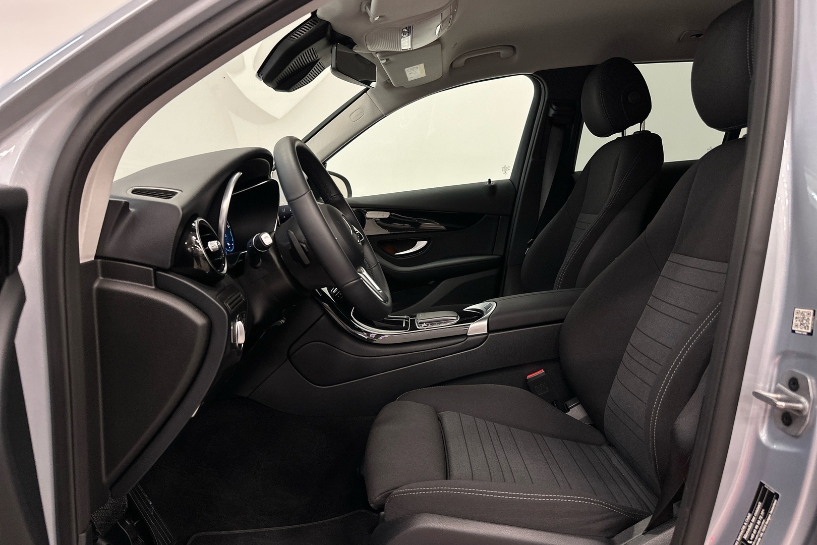 MERCEDES-BENZ GLC 2022