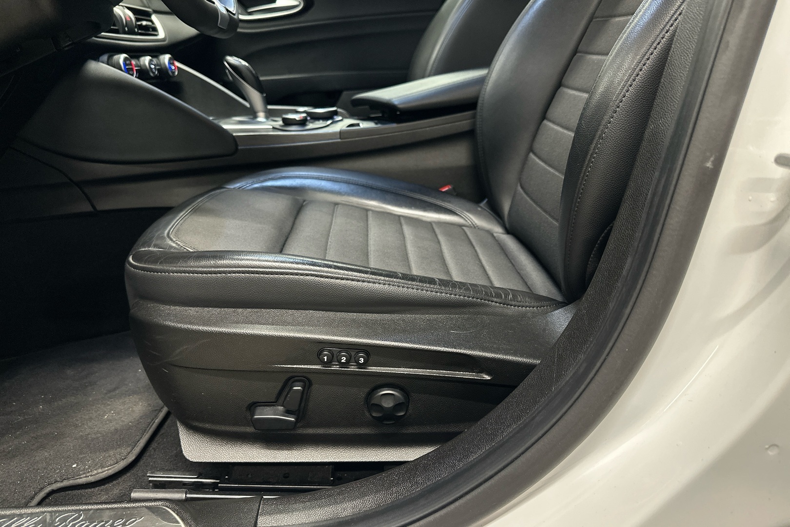 ALFA ROMEO Giulia 2017