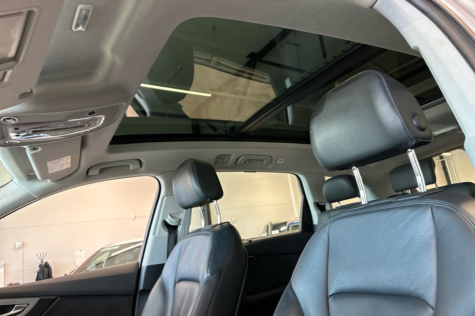 AUDI Q7 2016