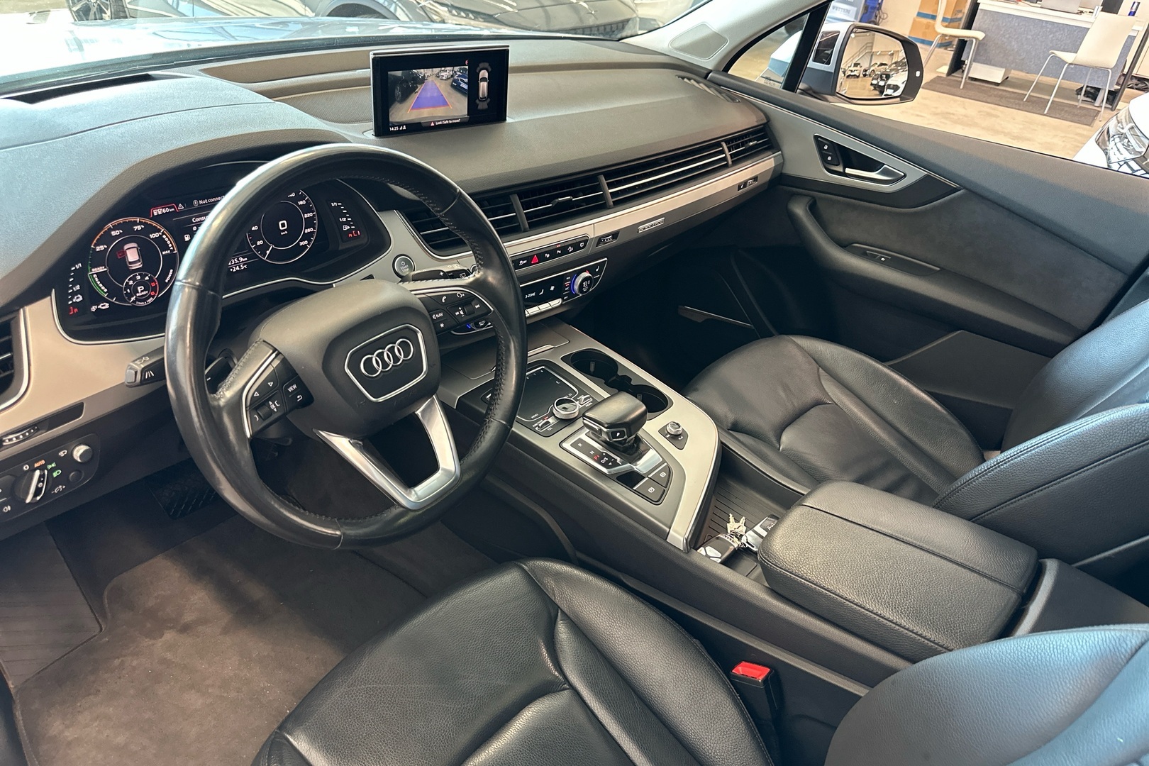 AUDI Q7 2016