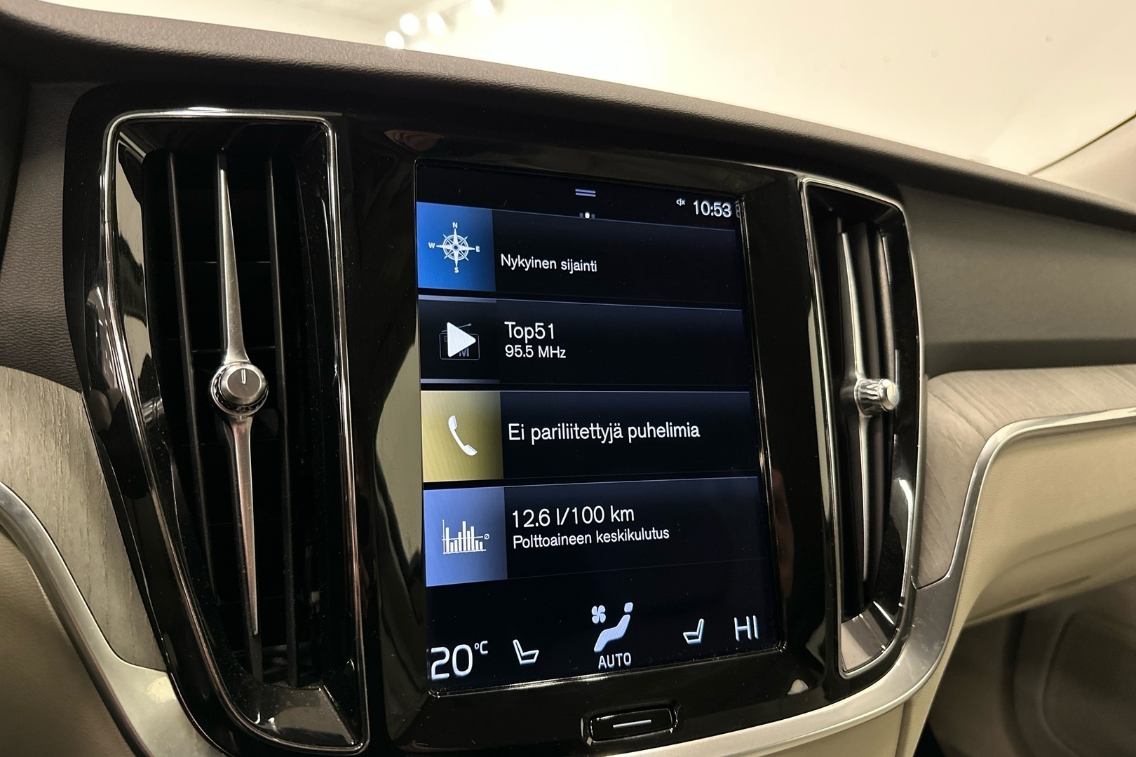 VOLVO V60 Cross Country 2021