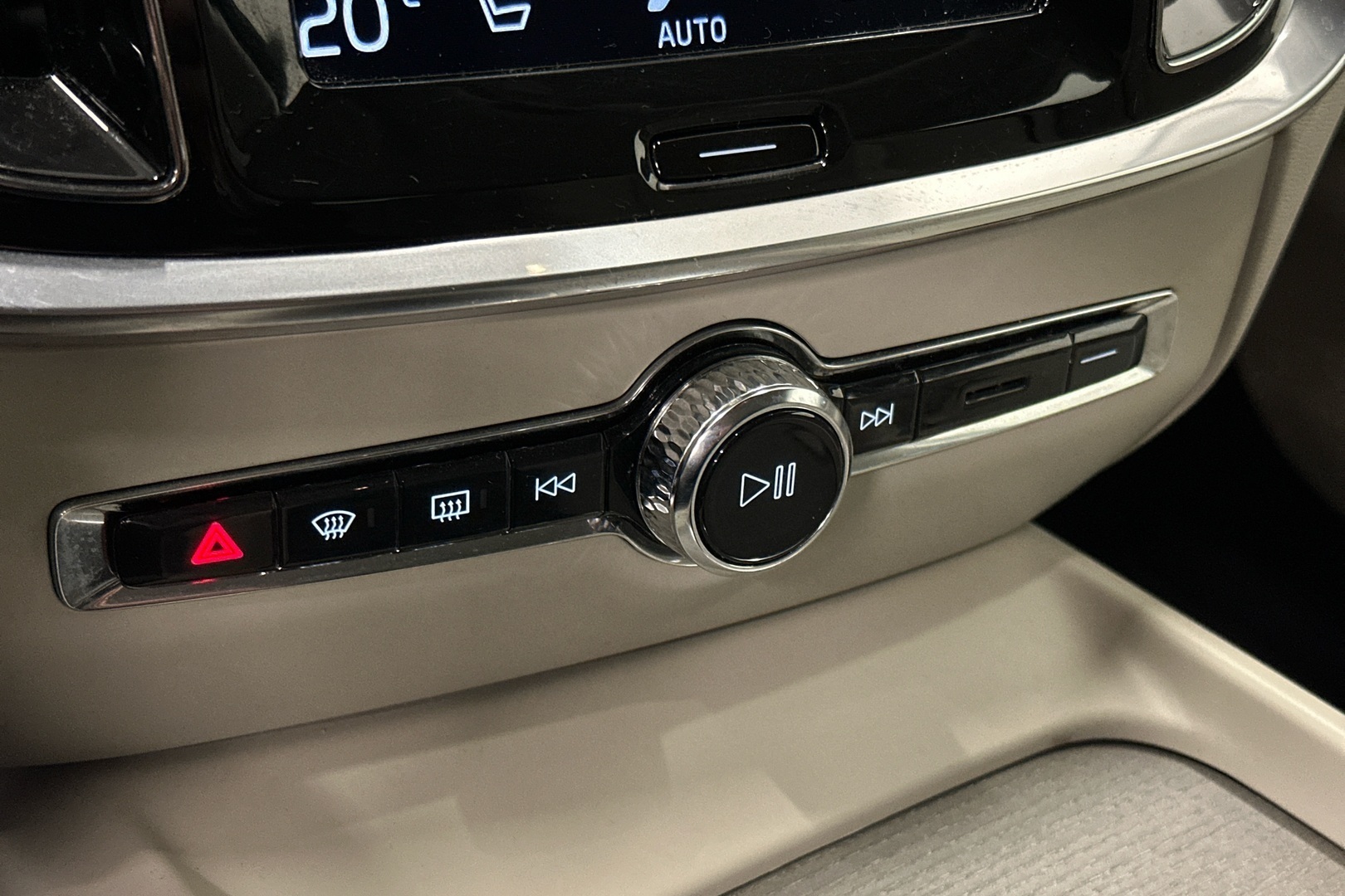 VOLVO V60 Cross Country 2021