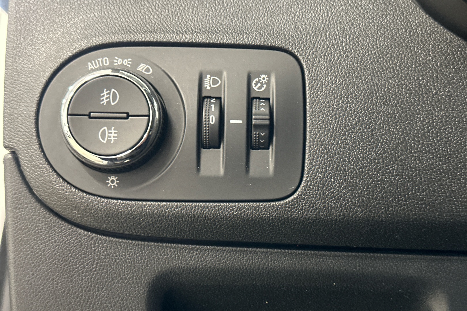 OPEL Crossland X 2018