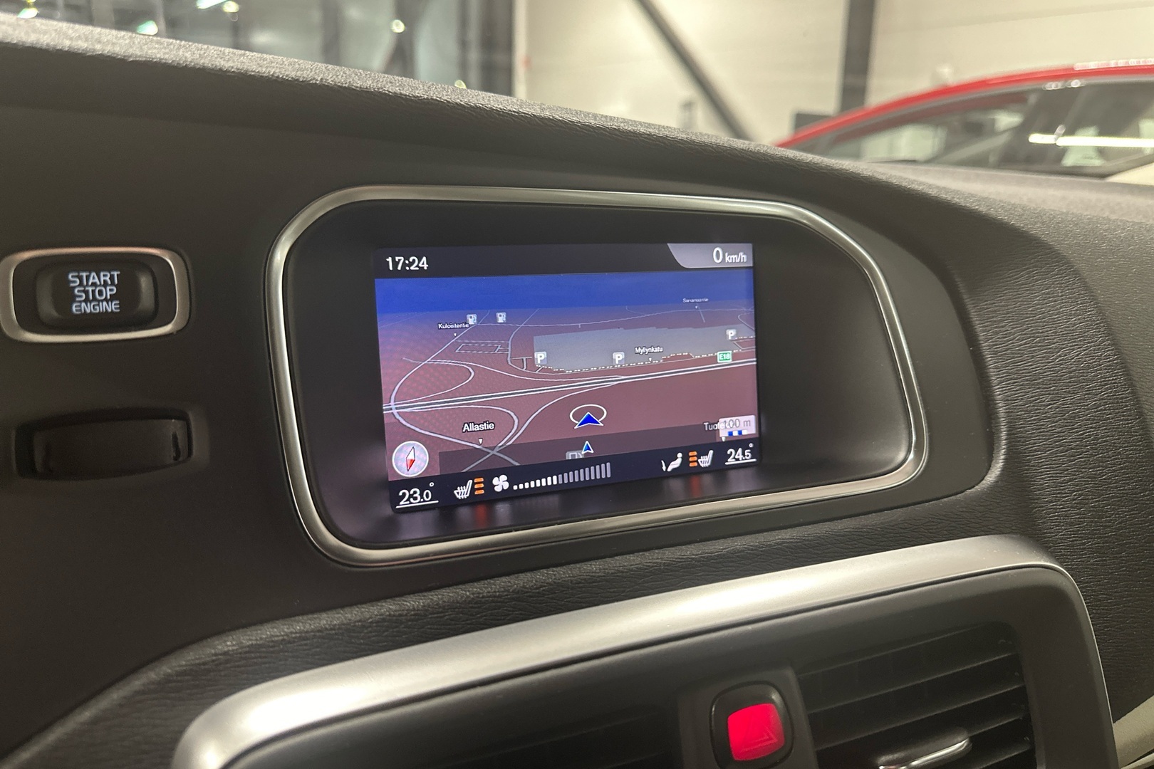 VOLVO V40 Cross Country 2018