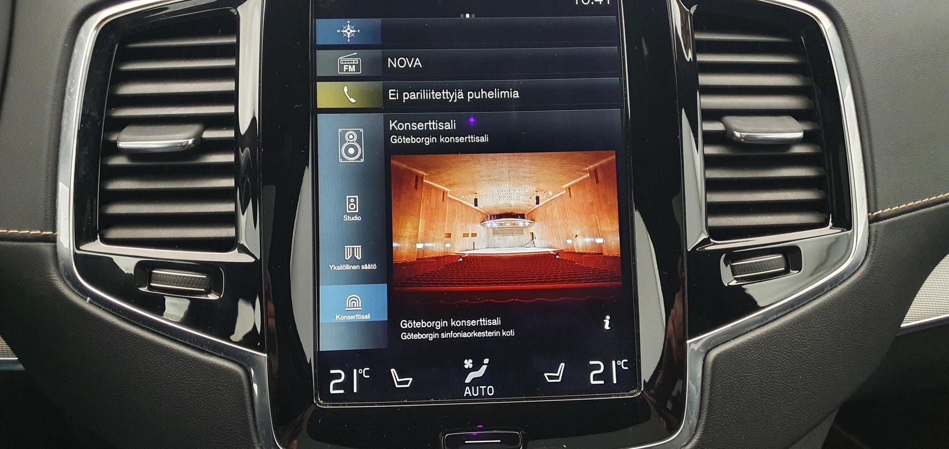 VOLVO XC90 2017