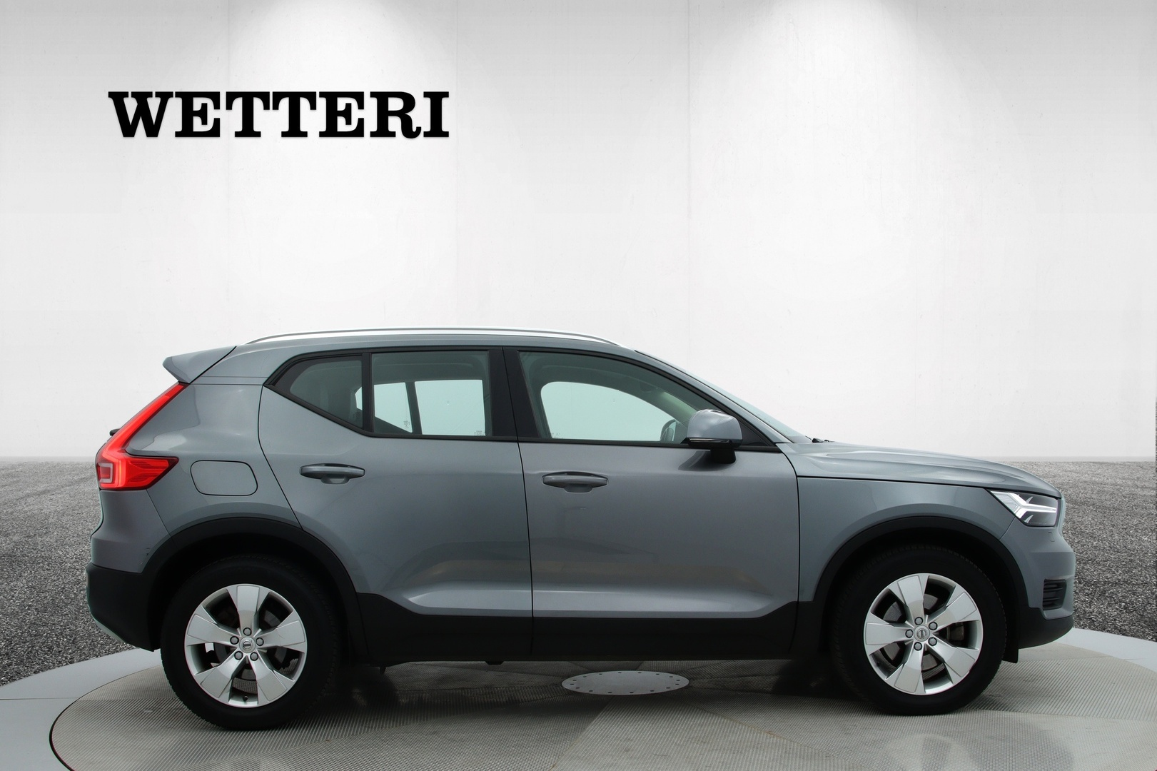 VOLVO XC40 2019
