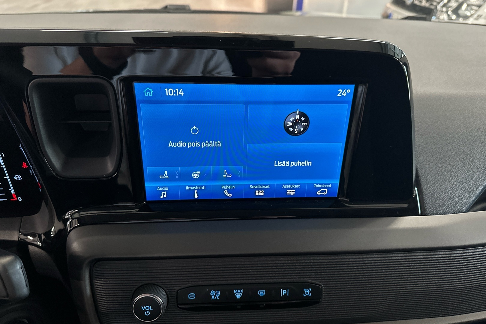 FORD TRANSIT COURIER 2025