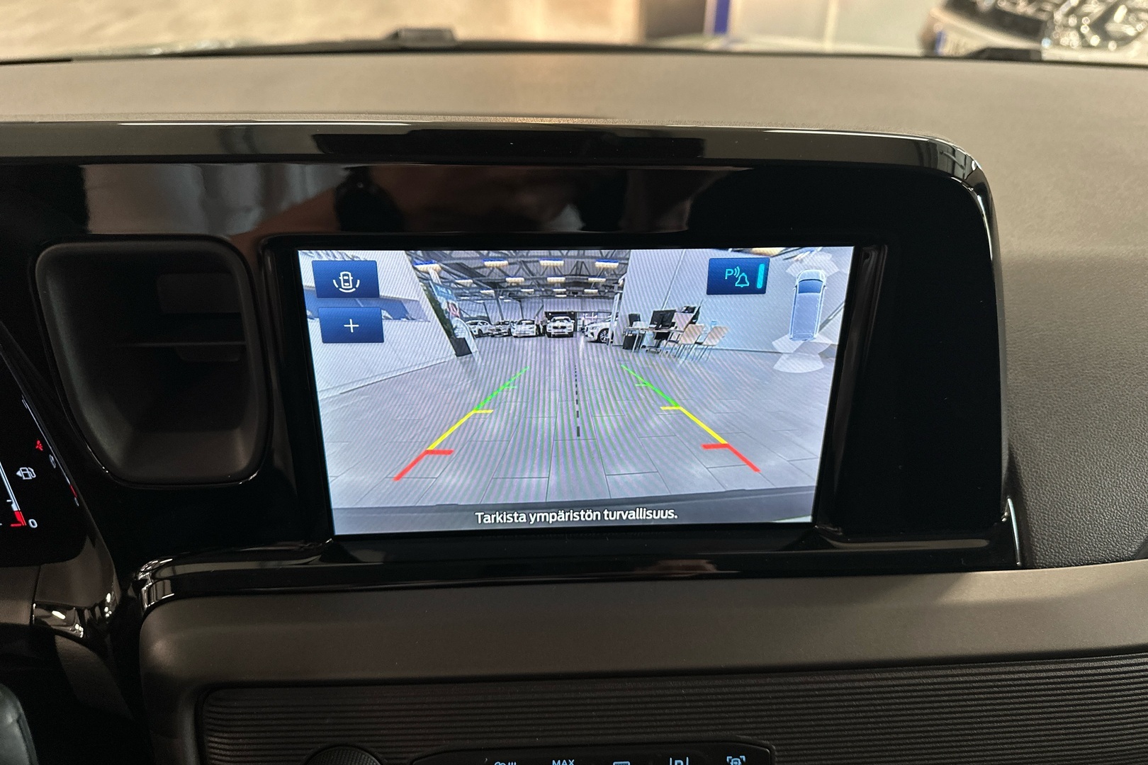 FORD TRANSIT COURIER 2025