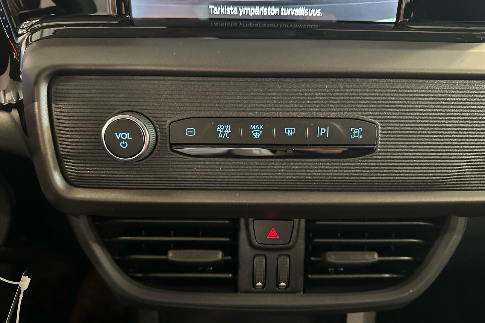 FORD TRANSIT COURIER 2025