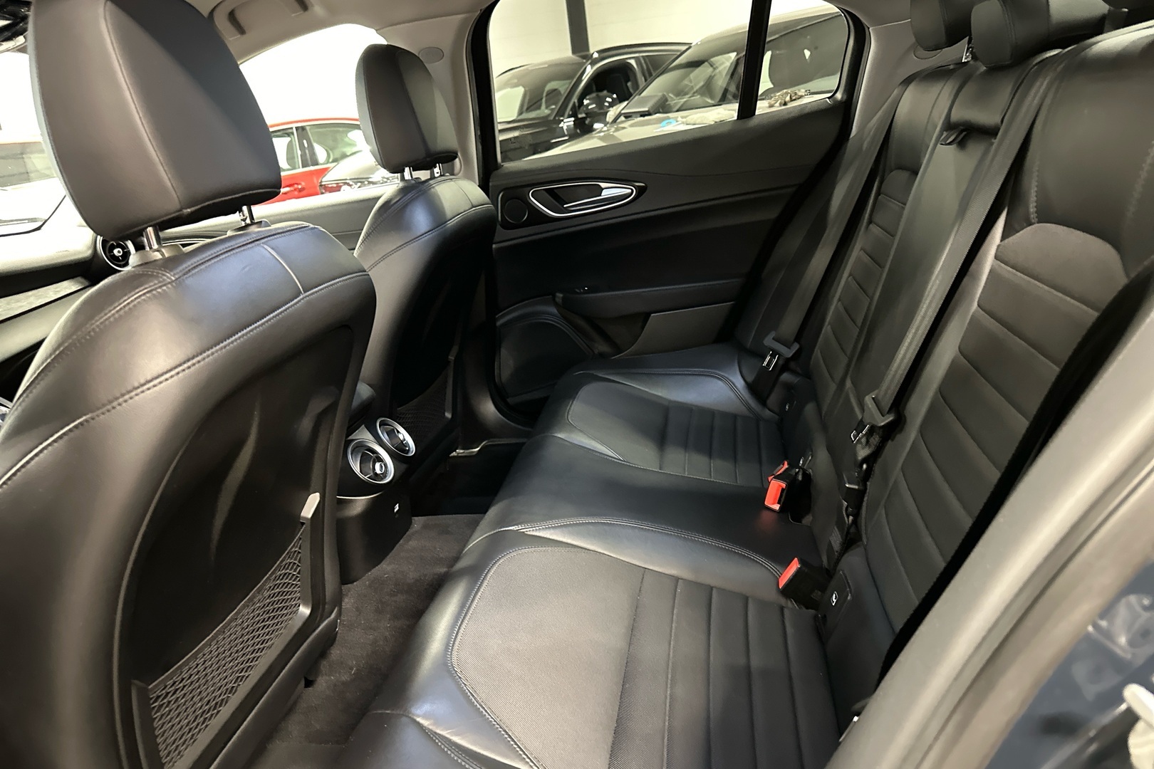 ALFA ROMEO Giulia 2016