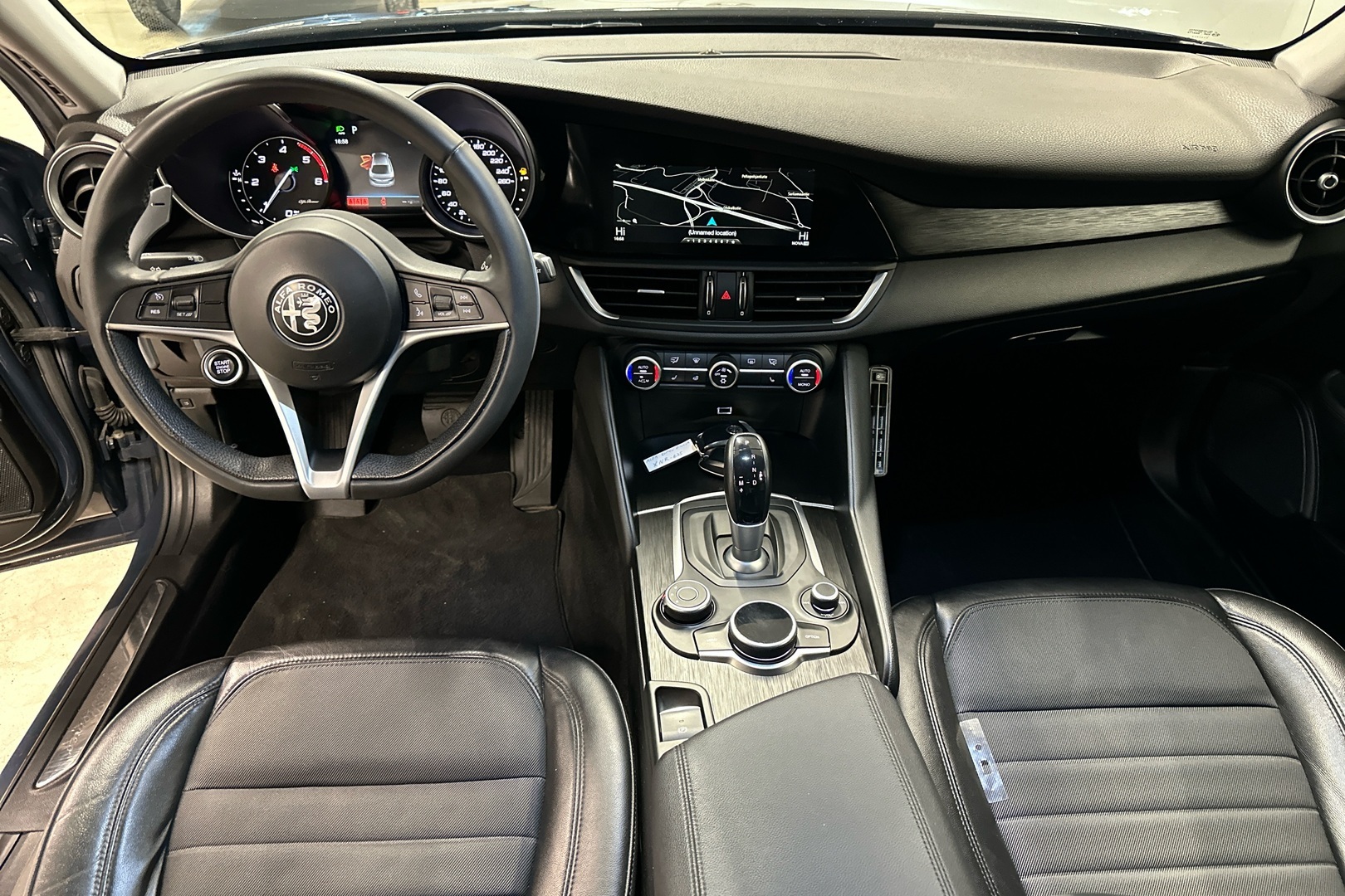 ALFA ROMEO Giulia 2016