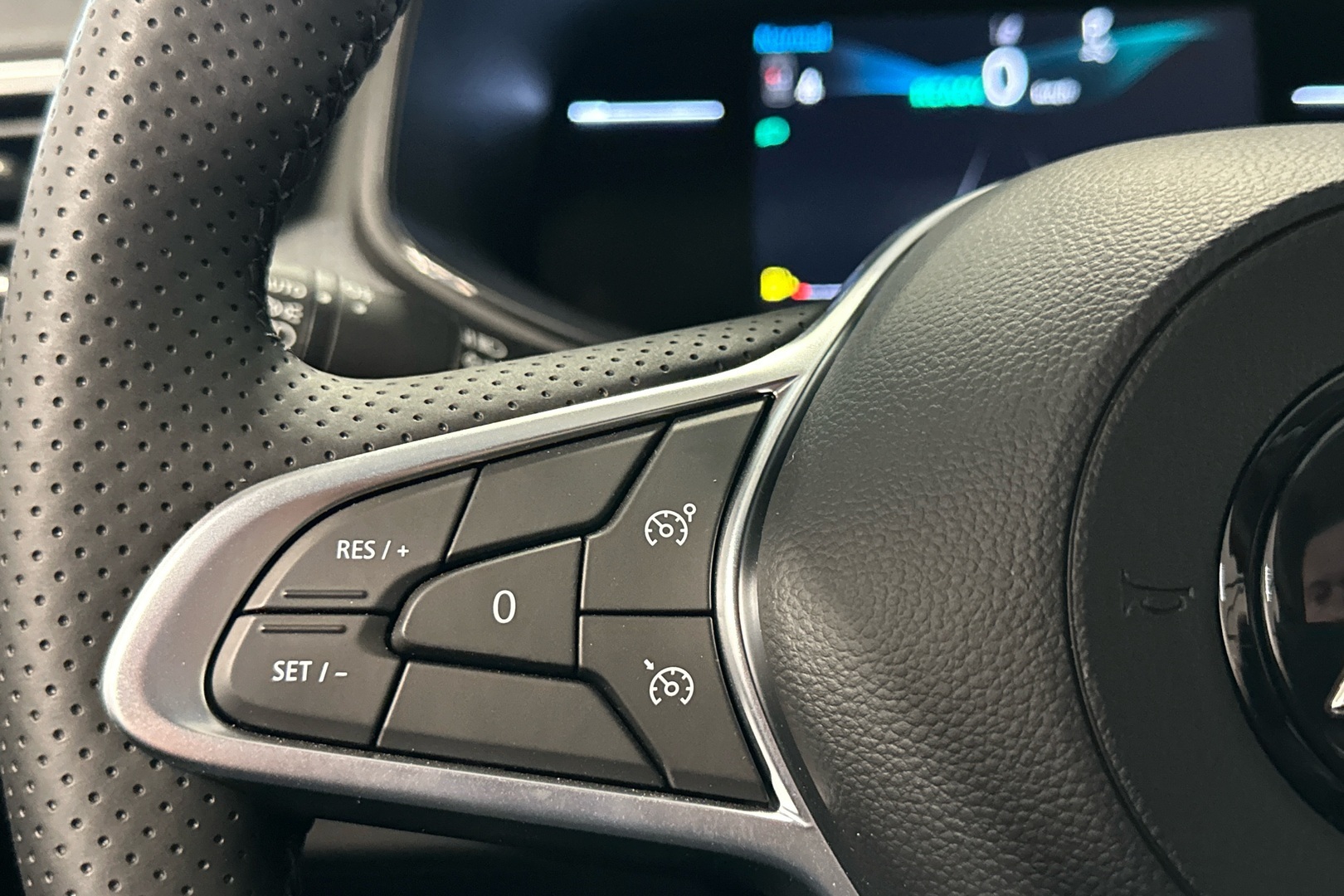 MITSUBISHI Colt 2025