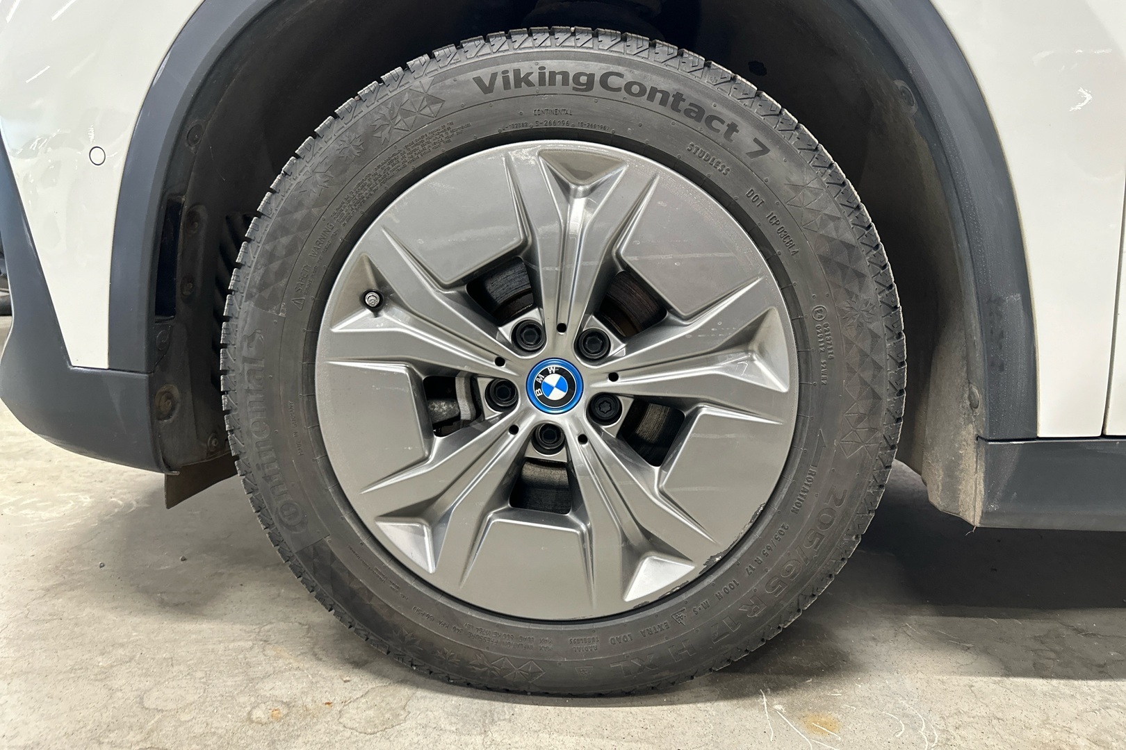 BMW iX1 2023