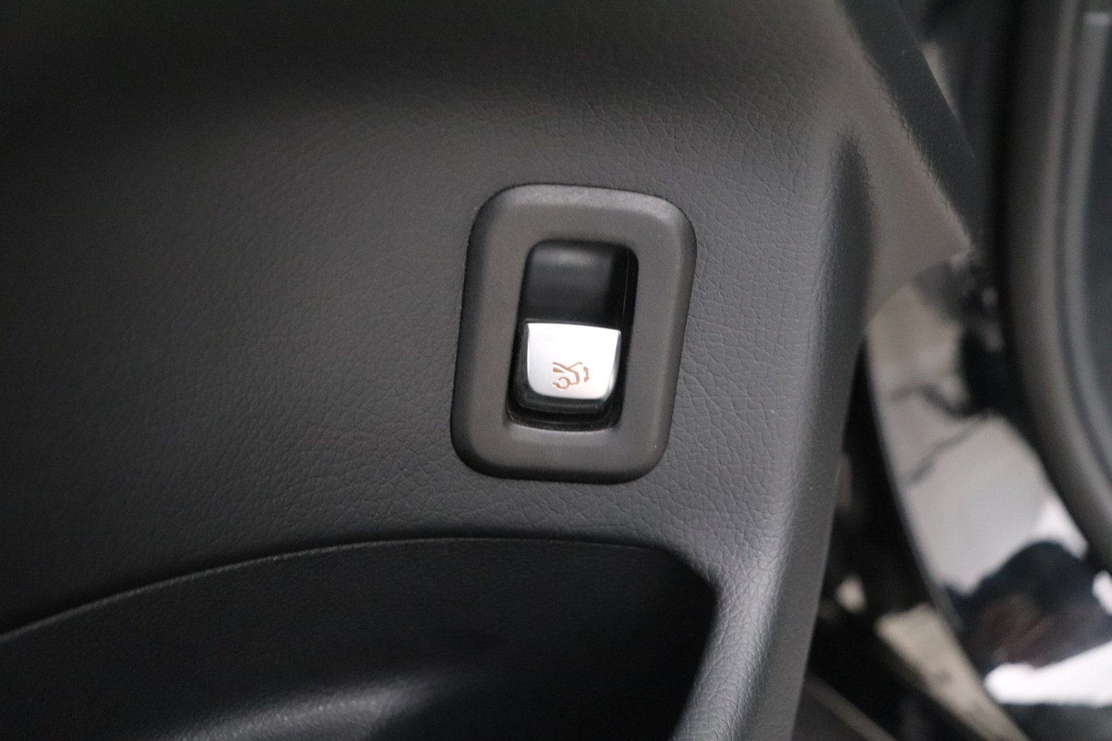 MERCEDES-BENZ GLC 2021