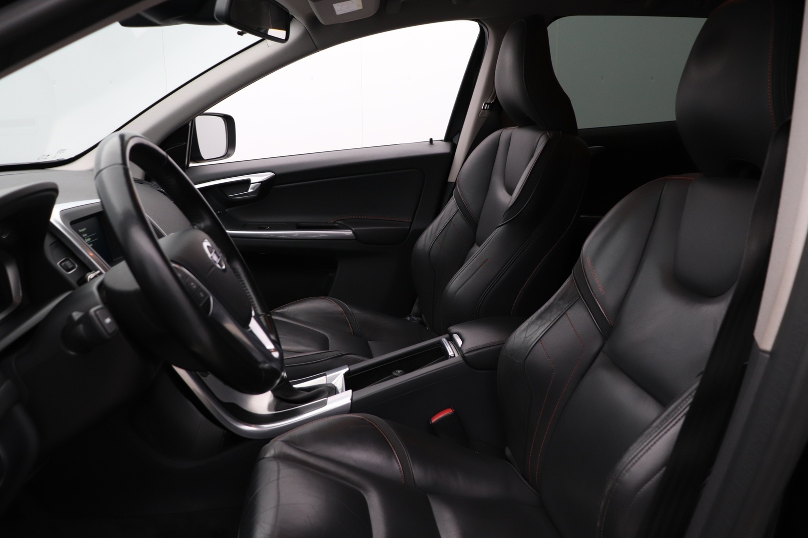 VOLVO XC60 2015
