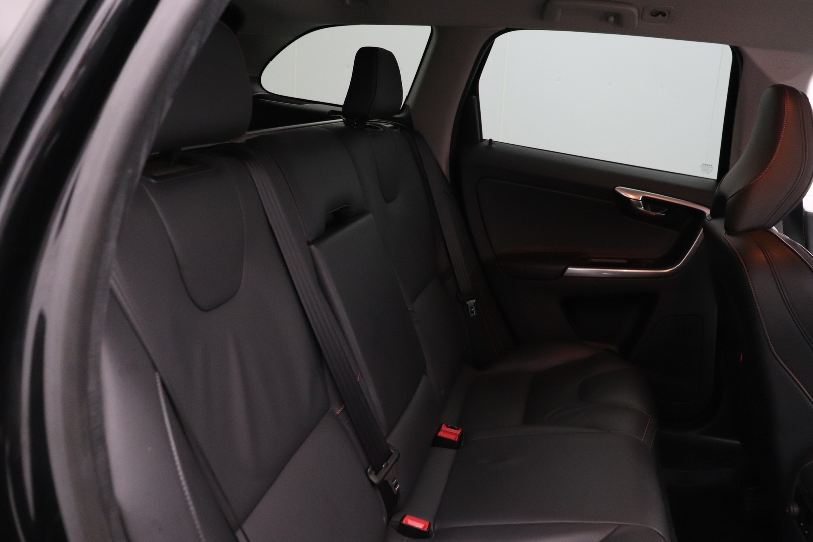 VOLVO XC60 2015