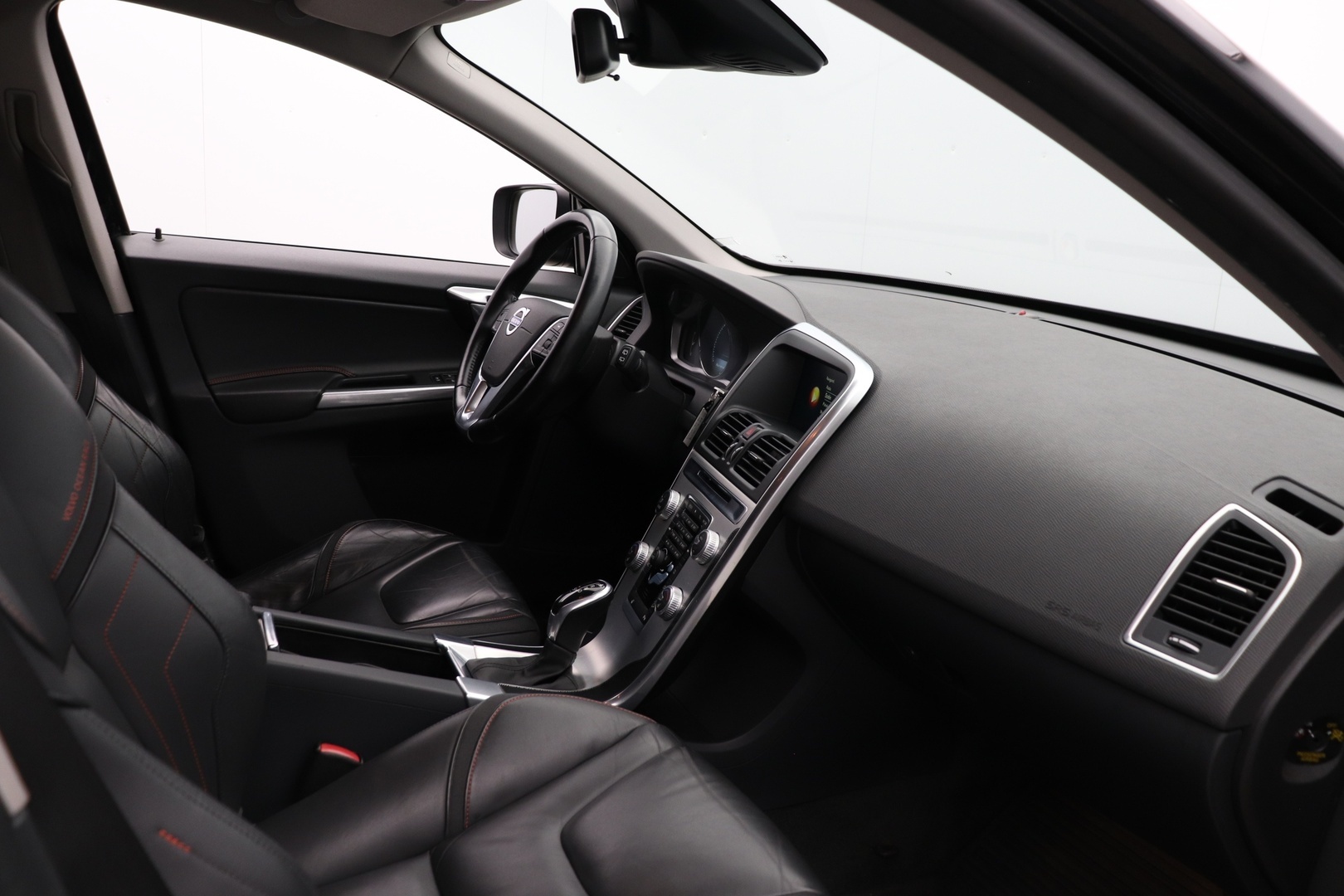 VOLVO XC60 2015