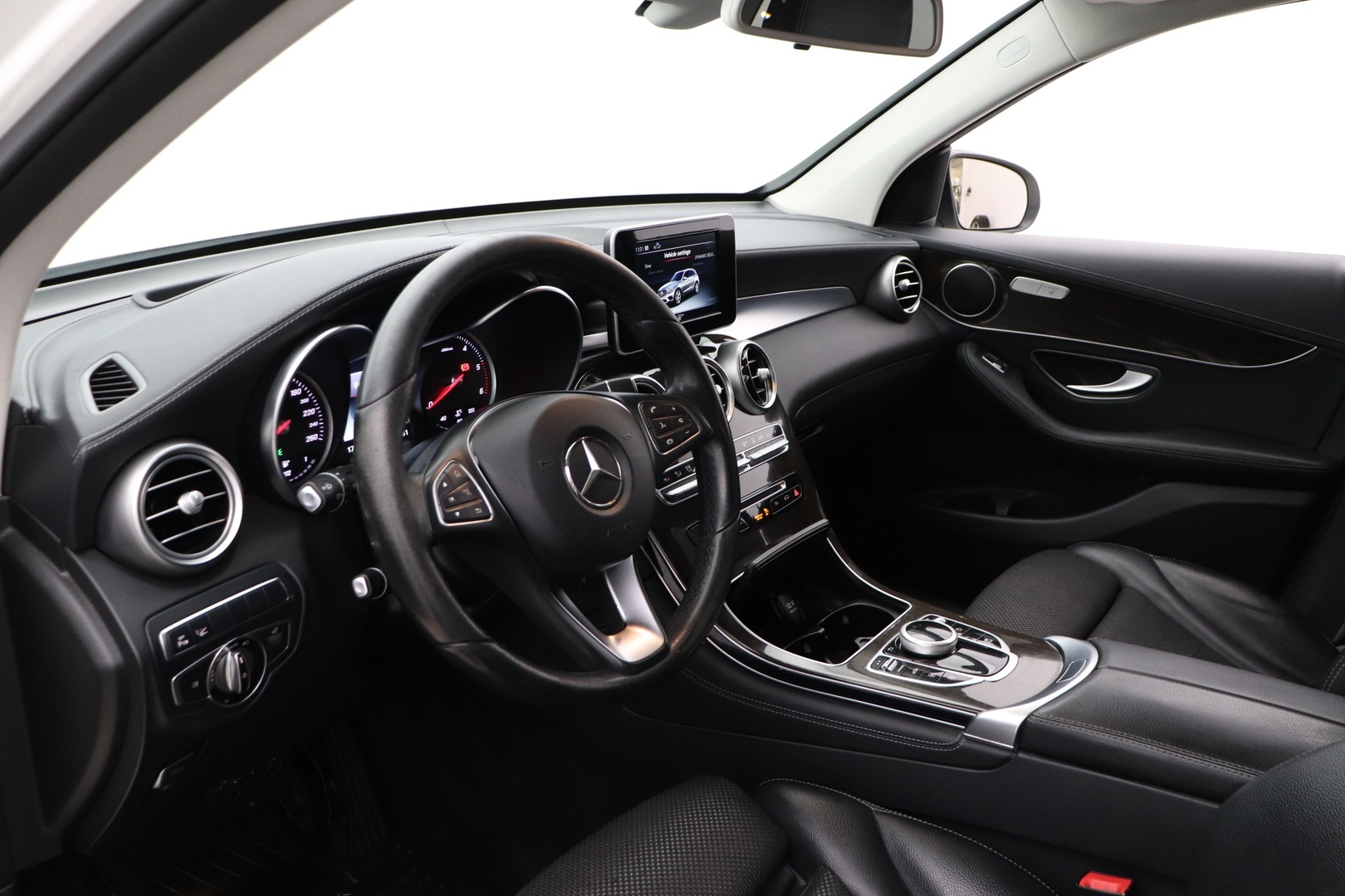 MERCEDES-BENZ GLC 2016